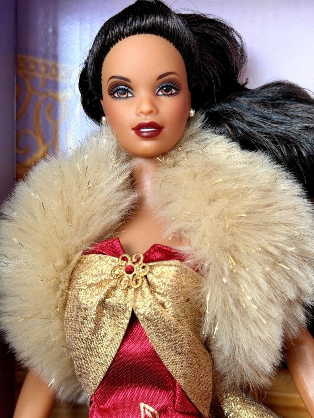 Barbie Glamorous Gala Doll African American B2723 Avon Exclusive NRFB